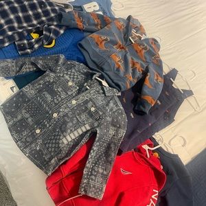 Toddler Boy Clothing Bundle (9 pieces) 12-18 months